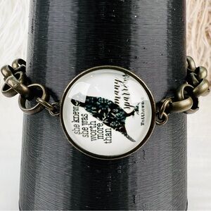 She knew what she was worth chain costume bracelet